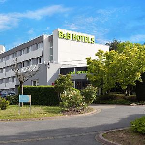 B&B Hotel Cergy Port 4 Etoiles